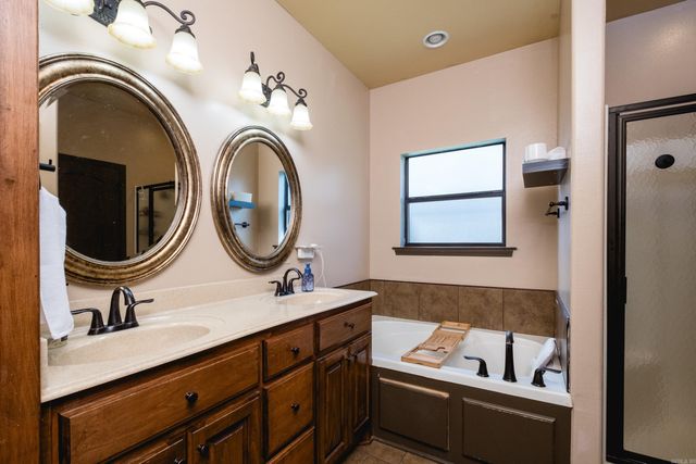 1204 Oxford Avenue, Benton, AR 72019