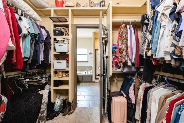 1204 Oxford Avenue, Benton, AR 72019