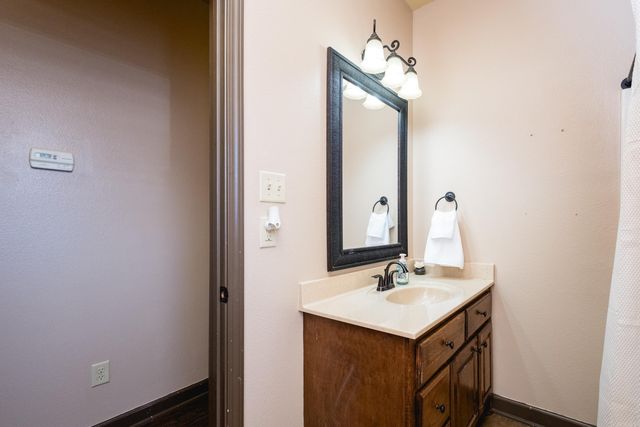 1204 Oxford Avenue, Benton, AR 72019