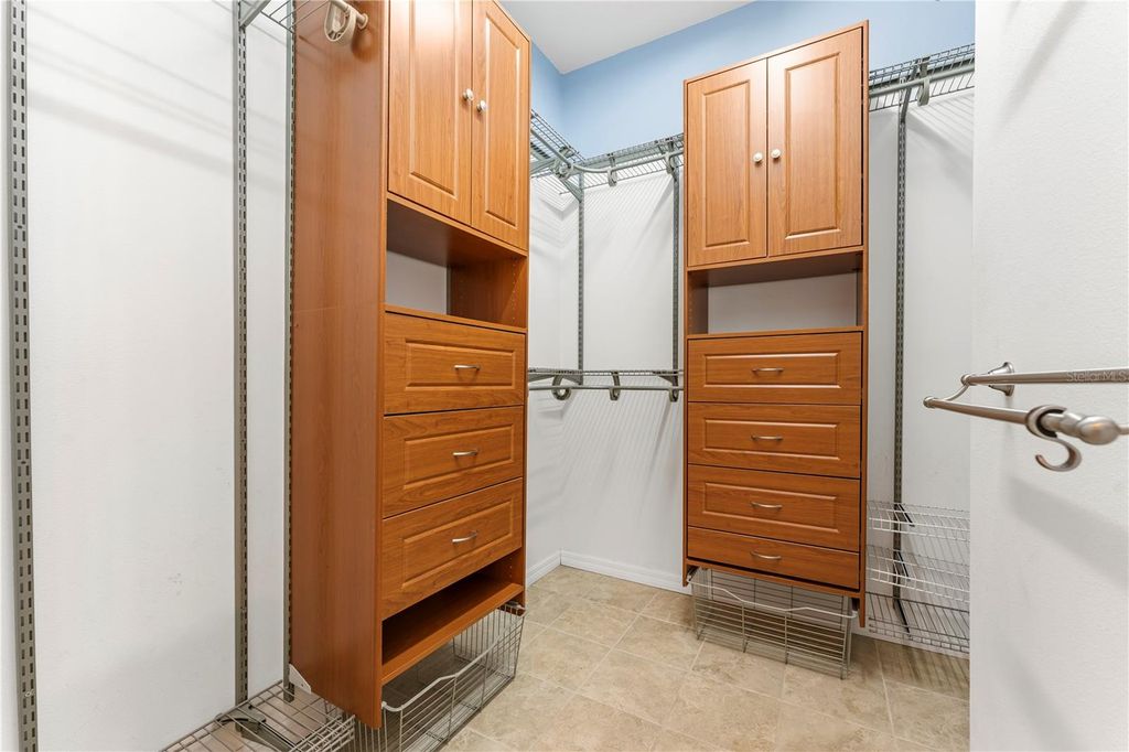 Image 21 of property listing at 6343 MERRICK LANDING BOULEVARD, Windermere, FL 34786