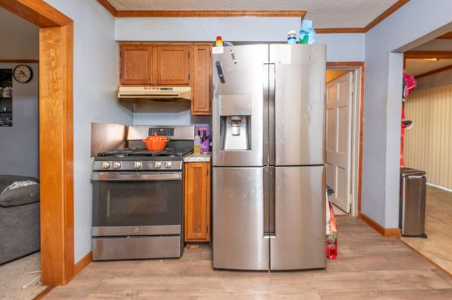 4085 N Water Road, Sanford, MI 48657