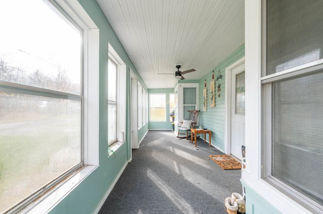 4085 N Water Road, Sanford, MI 48657