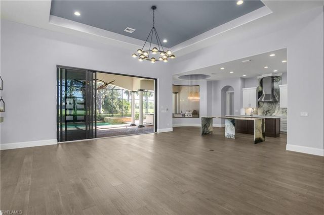 7420 Byrons WAY, Naples, FL 34113