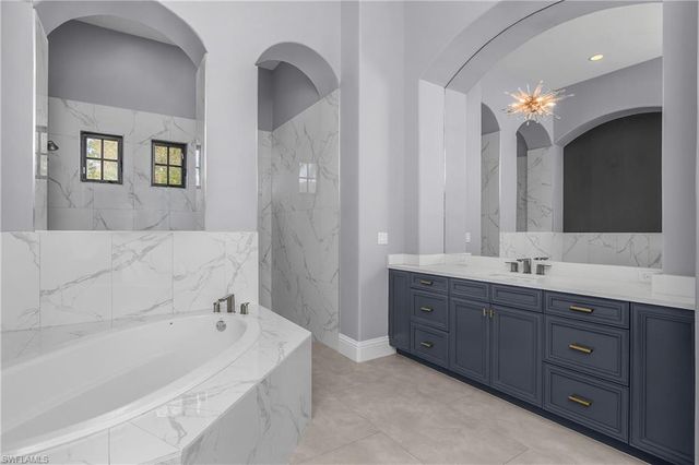 7420 Byrons WAY, Naples, FL 34113