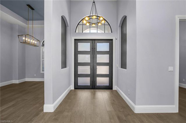 7420 Byrons WAY, Naples, FL 34113