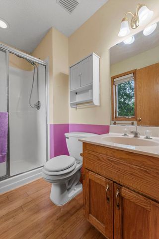 1242 Myrtle Street N, Maplewood, MN 55119