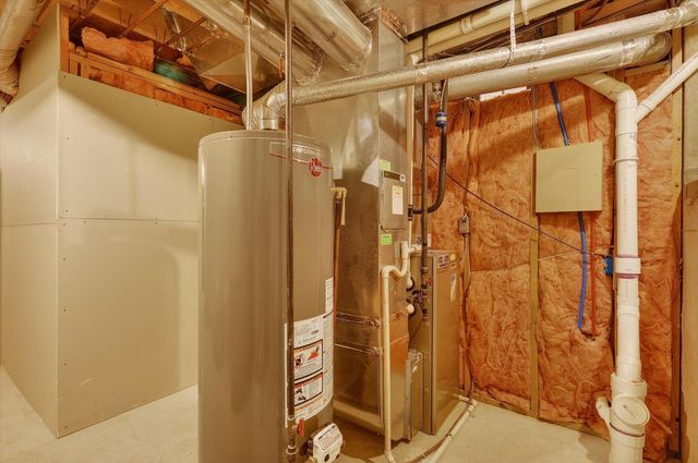 6723 Gran Via Drive NE, Rockford, MI 49341