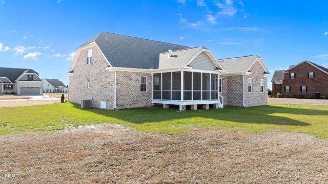 207 Stonewood Drive, Goldsboro, NC 27530