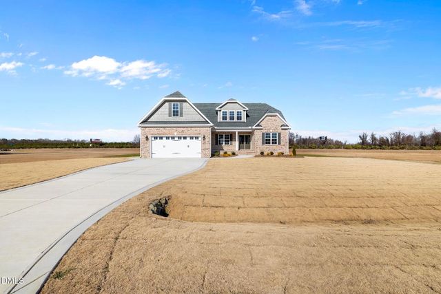 207 Stonewood Drive, Goldsboro, NC 27530