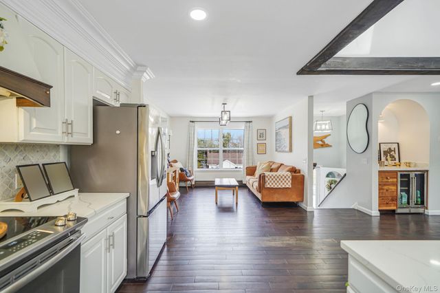 22 Poseidon Road, Rocky Point, NY 11778