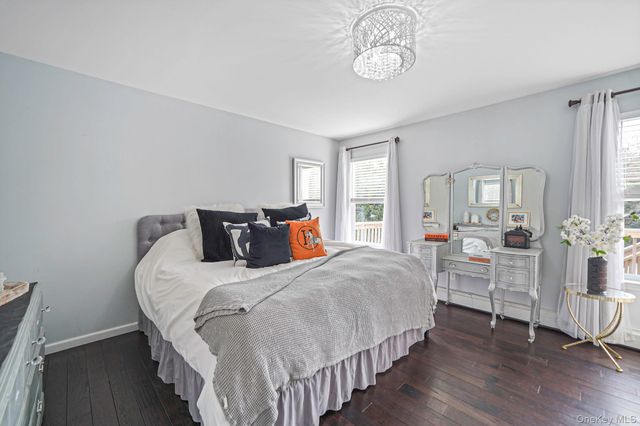 22 Poseidon Road, Rocky Point, NY 11778