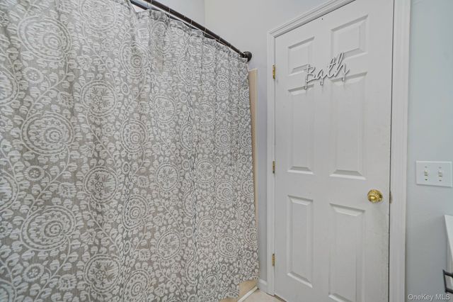 22 Poseidon Road, Rocky Point, NY 11778