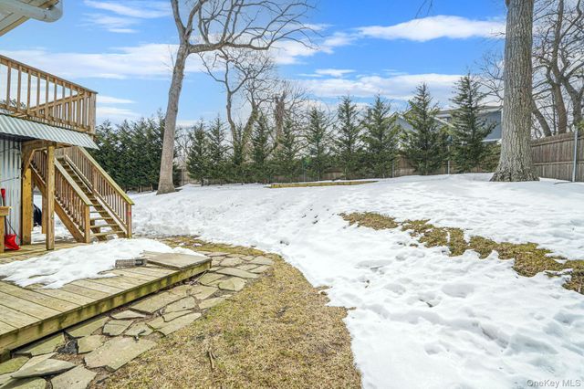 22 Poseidon Road, Rocky Point, NY 11778