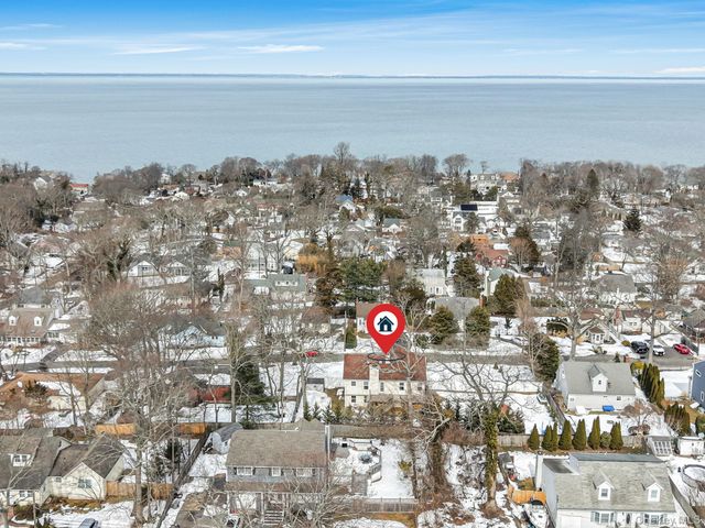 22 Poseidon Road, Rocky Point, NY 11778