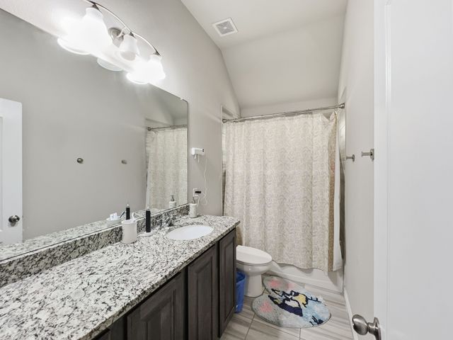 11841 Kynborrow Road, Fort Worth, TX 76052