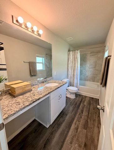 21023 Twining Rose Lane, Tomball, TX 77377