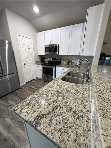21023 Twining Rose Lane, Tomball, TX 77377