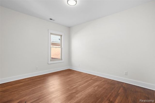 900 Hazelwood Street, Detroit, MI 48202