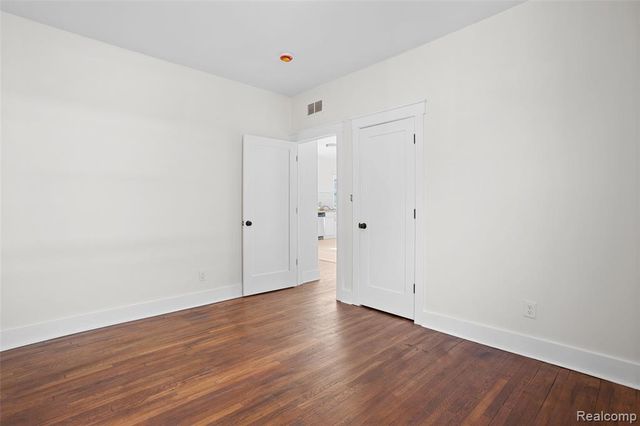 900 Hazelwood Street, Detroit, MI 48202