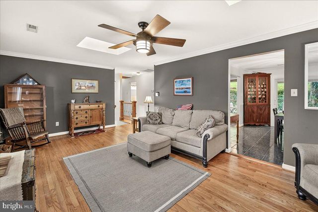 6144 MOUNT PHILLIP RD, Frederick, MD 21703