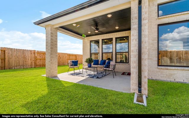 209 Richard Drive, Castroville, TX 78009