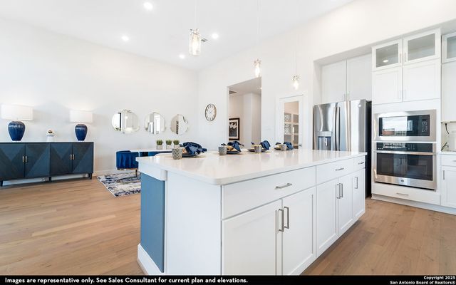 209 Richard Drive, Castroville, TX 78009