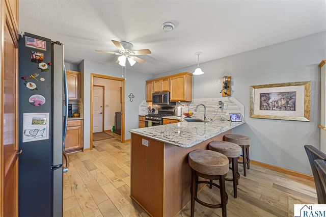 2250 St. John Court, North Mankato, MN 56003