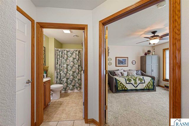 2250 St. John Court, North Mankato, MN 56003