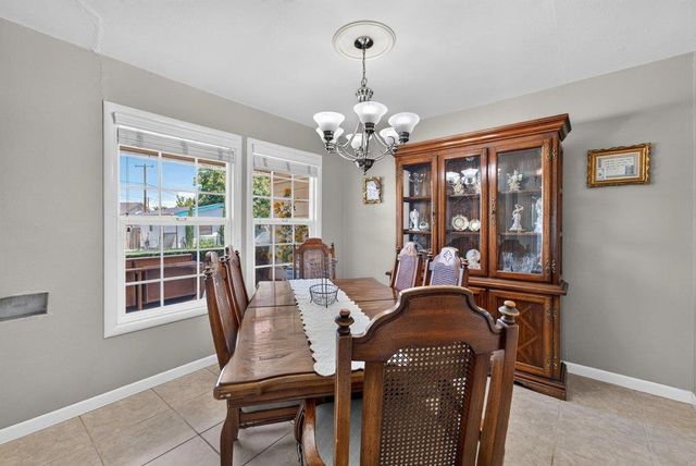 55 Hill Avenue, Watsonville, CA 95076
