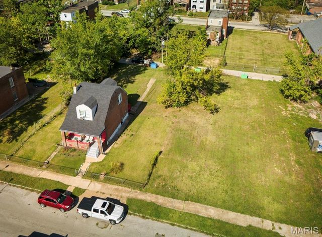 4721 Northland Avenue, St Louis, MO 63113