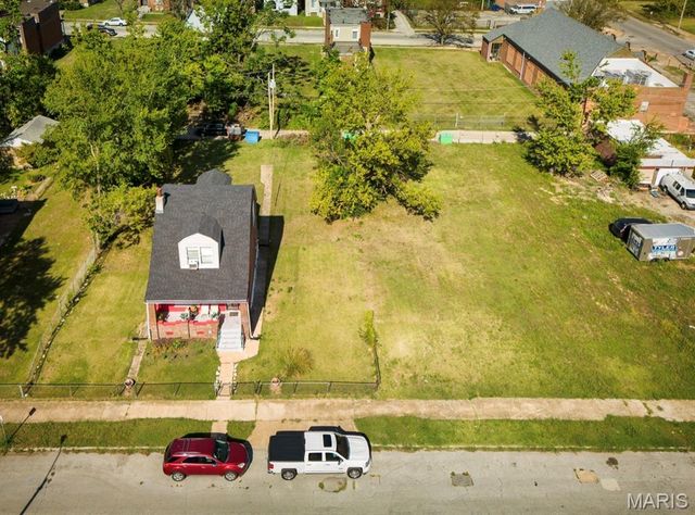 4721 Northland Avenue, St Louis, MO 63113