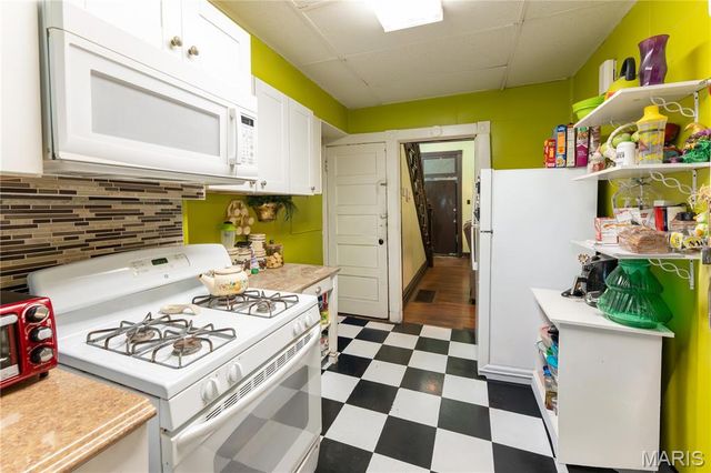 4721 Northland Avenue, St Louis, MO 63113