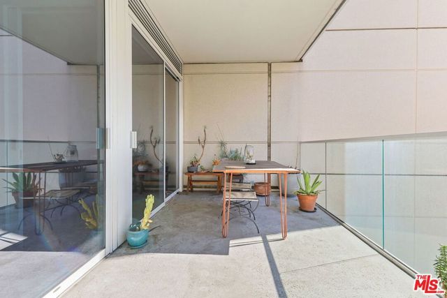 6250 Hollywood Boulevard 6L, Los Angeles, CA 90028