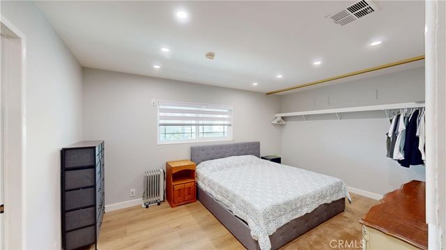 14851 Jeffrey 59, Irvine, CA 92618