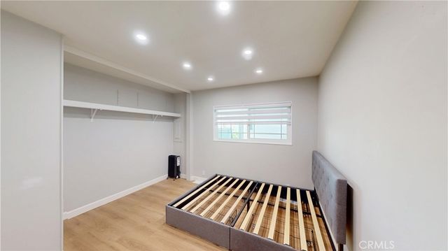14851 Jeffrey 59, Irvine, CA 92618