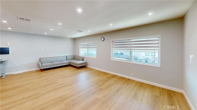 14851 Jeffrey 59, Irvine, CA 92618