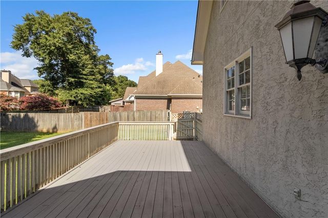 362 Bridgebrook Lane SW, Smyrna, GA 30082