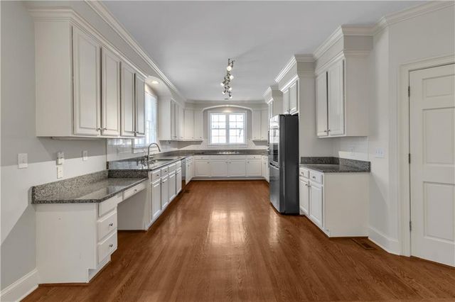 362 Bridgebrook Lane SW, Smyrna, GA 30082