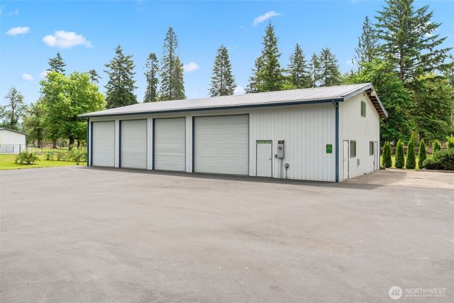 253 Green Water Drive, Toledo, WA 98591