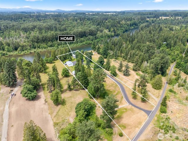 253 Green Water Drive, Toledo, WA 98591