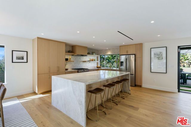 3804 Eddingham Avenue, Calabasas, CA 91302