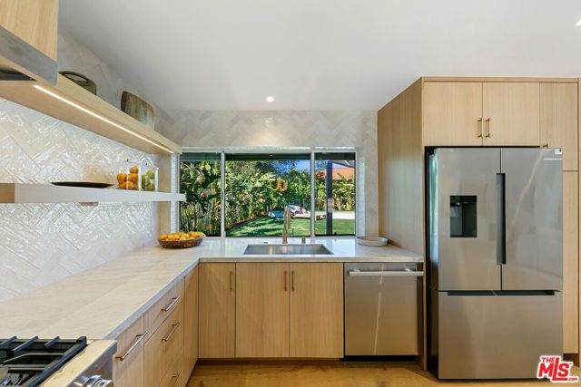 3804 Eddingham Avenue, Calabasas, CA 91302