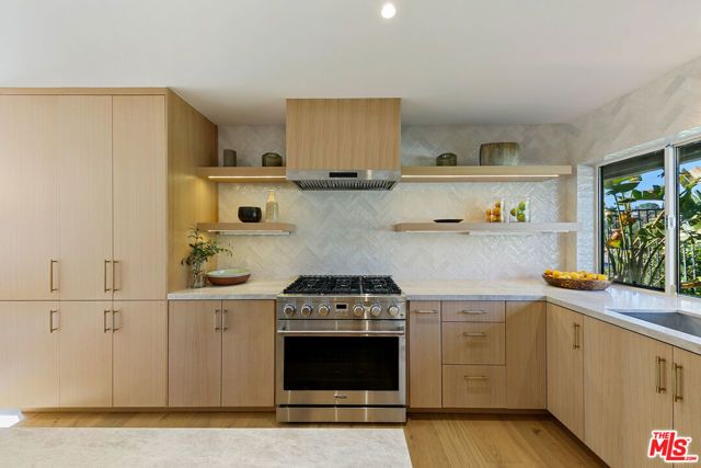 3804 Eddingham Avenue, Calabasas, CA 91302