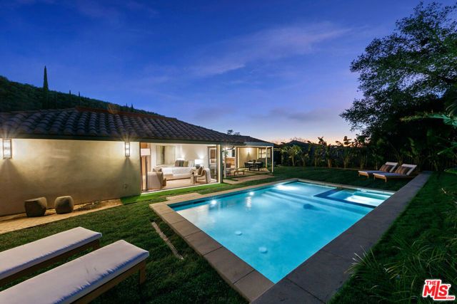 3804 Eddingham Avenue, Calabasas, CA 91302