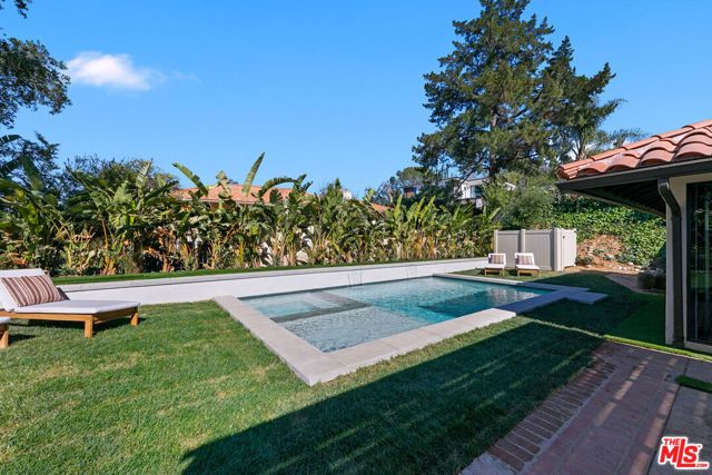 3804 Eddingham Avenue, Calabasas, CA 91302