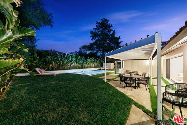 3804 Eddingham Avenue, Calabasas, CA 91302