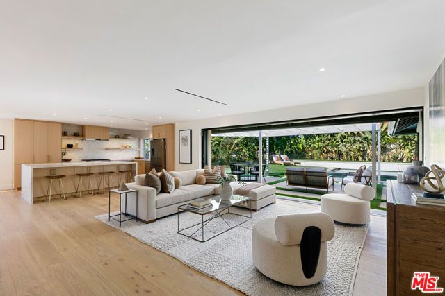 3804 Eddingham Avenue, Calabasas, CA 91302