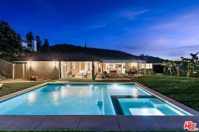 3804 Eddingham Avenue, Calabasas, CA 91302