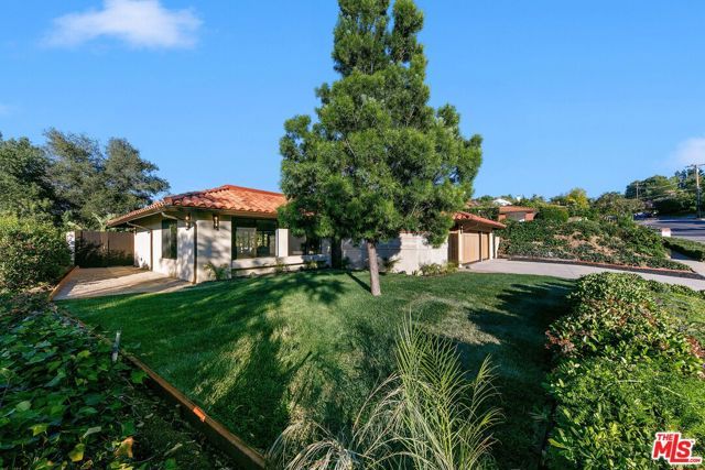 3804 Eddingham Avenue, Calabasas, CA 91302