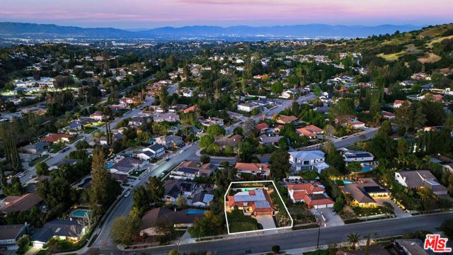 3804 Eddingham Avenue, Calabasas, CA 91302